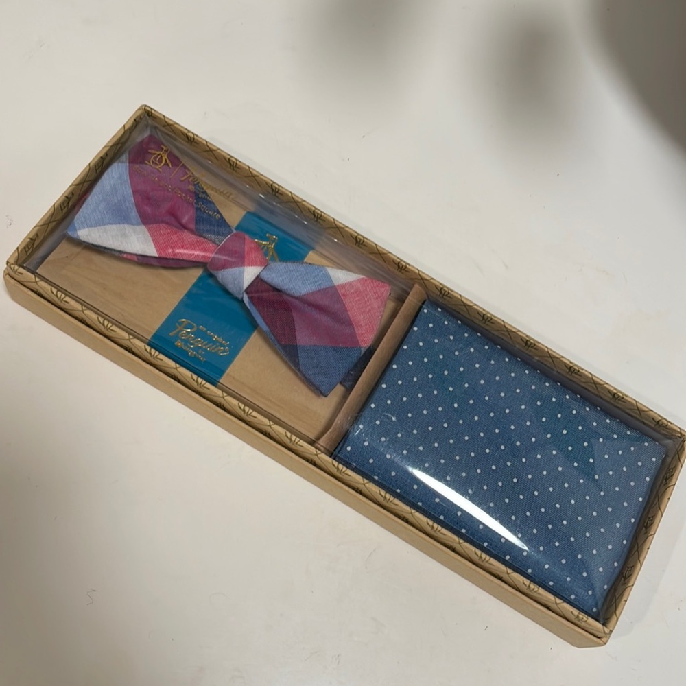 Penguin Bow Tie and Pocket Square. New.